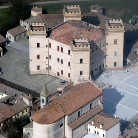 La Pinetina Tatil Evi Lido di Spina